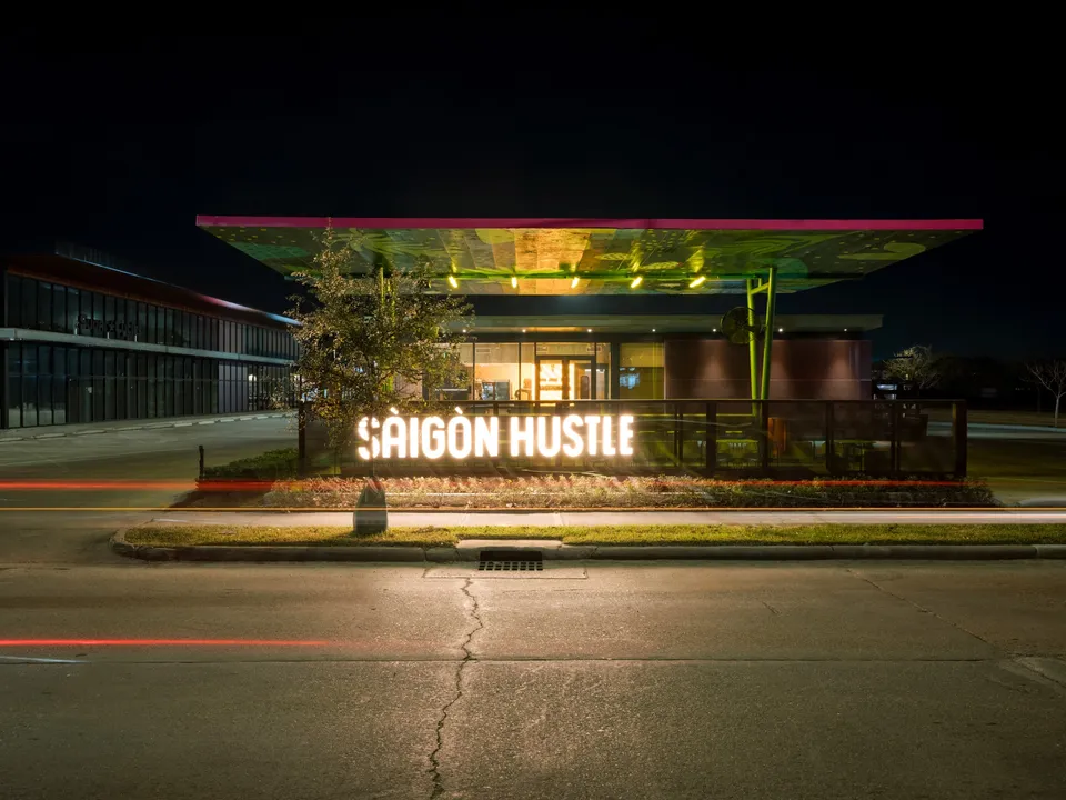 Saigon Hustle Garden Oaks Store Front