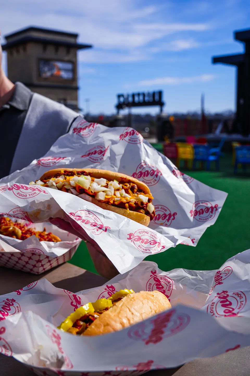 A picture of Steve's Hot Dogs sitting in front of the Hub outside patio in Chesterfield.