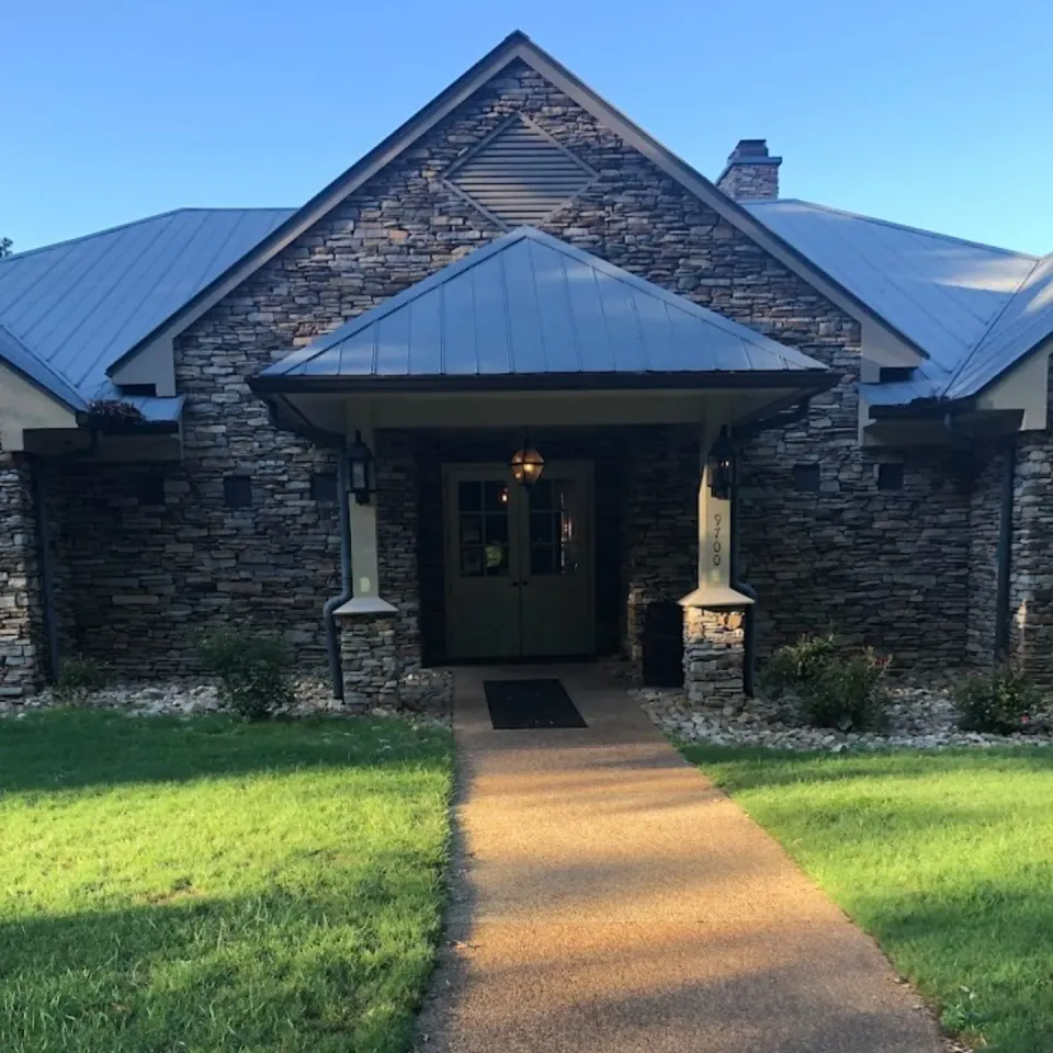 Your Go-To Spot for Great Food and Good Times! 🍻