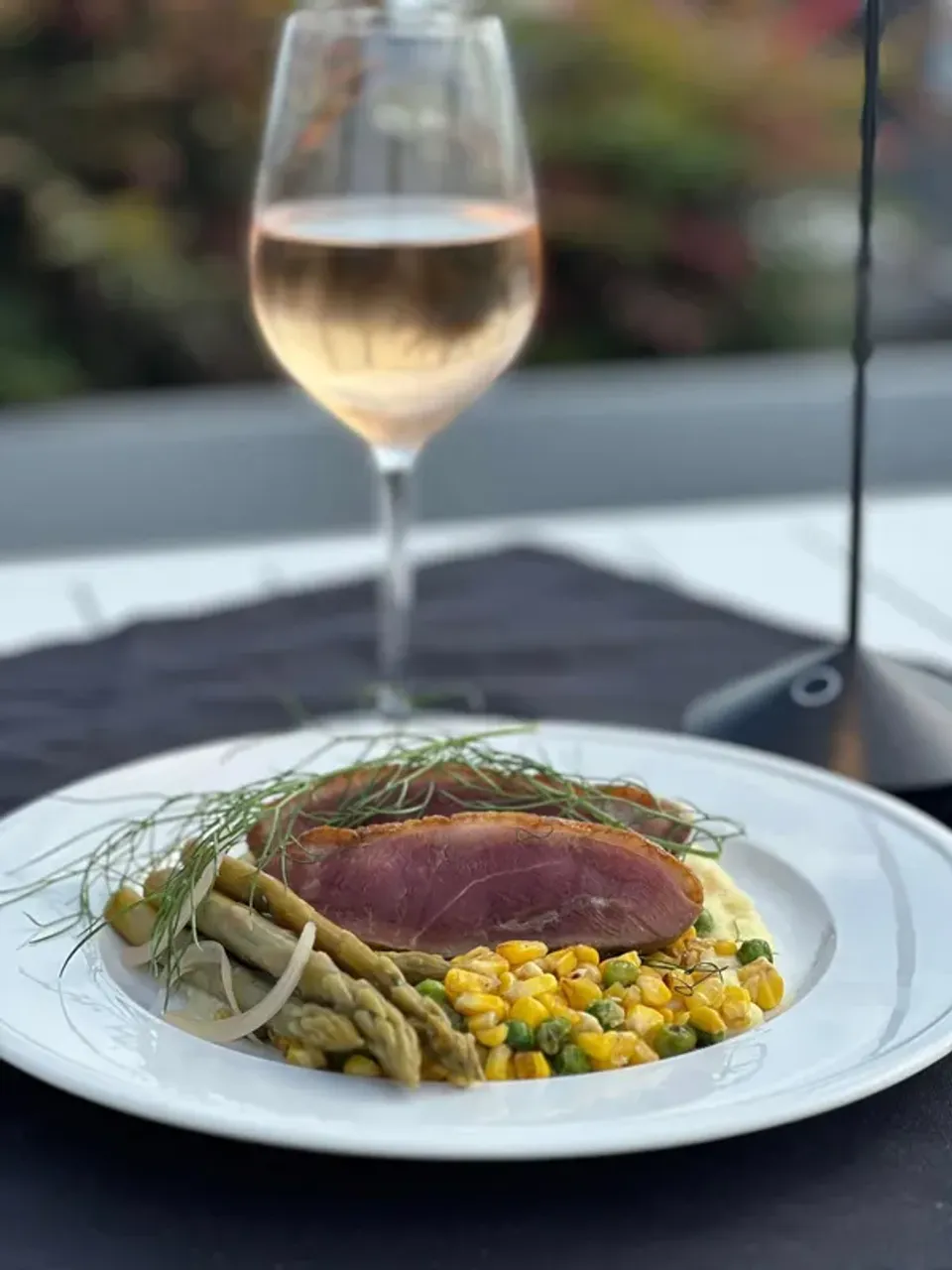 DRY AGED TUNA 6OZ ENTREE