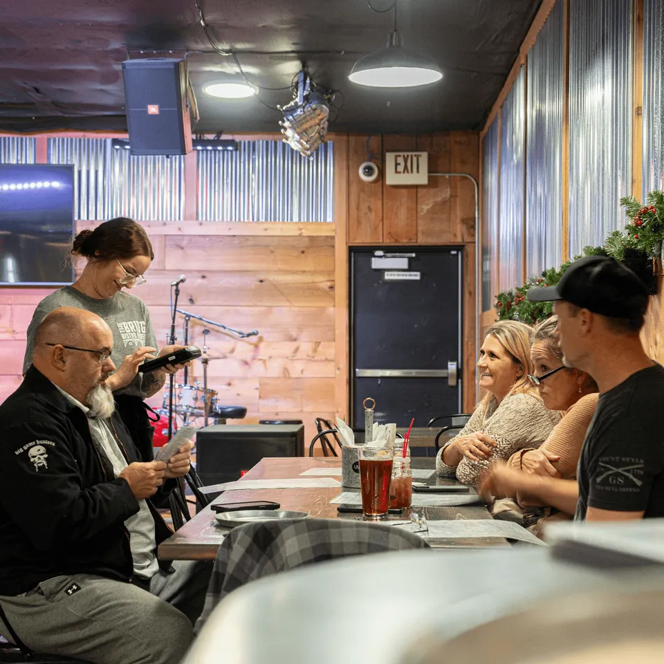 Reserve Your Table with Ease