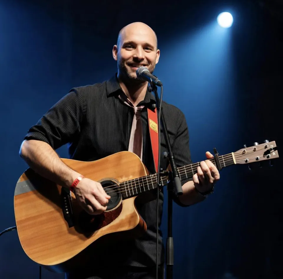 BLAKE HALEY LIVE