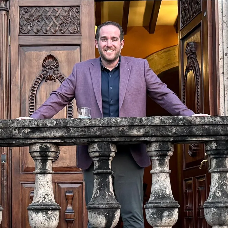 COLE TAUSTIN, CHIEF EXECUTIVE OFFICER