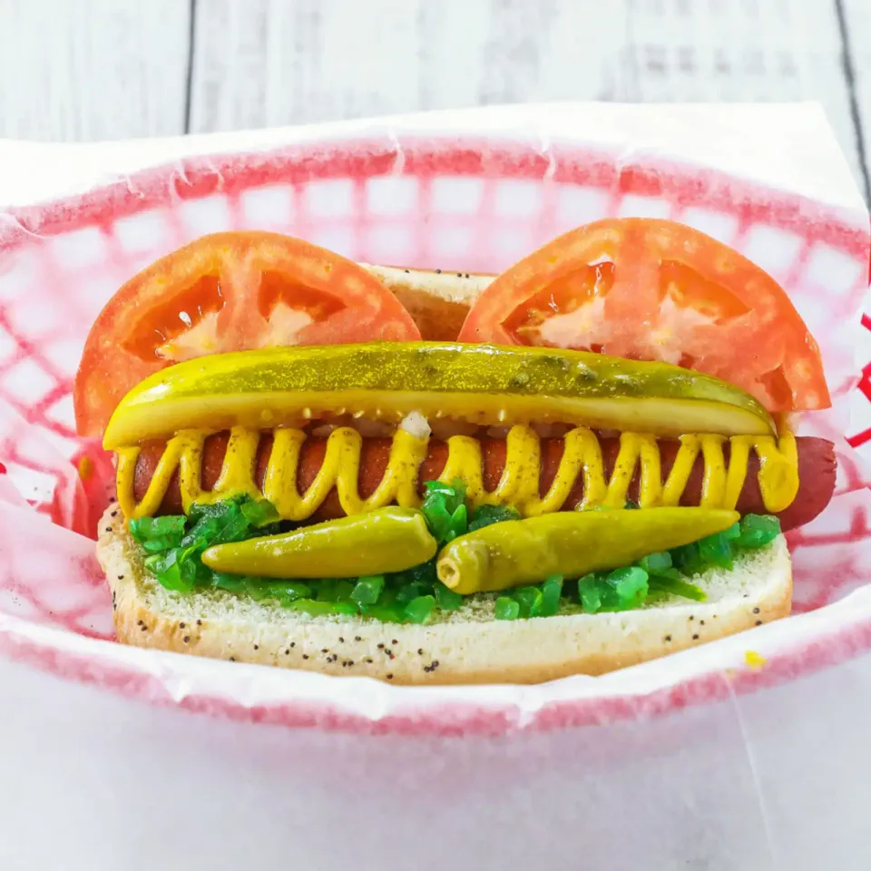 Chicago-Style Hot Dog – A True Windy City Classic
